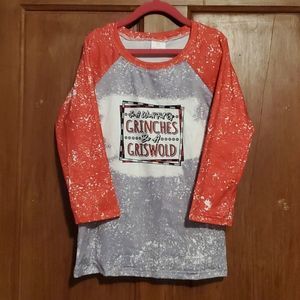NEW "IN A WORLD FULL OF GRINCHES BE A GRISWOLD" 3/4 SLEEVE TEE
